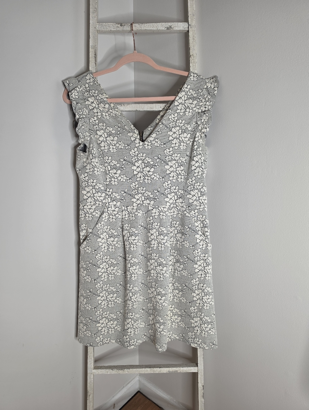 Anthropologie Tabitha Women's 12 Teahouse Fit And Flare Ruffle Cap Sleeve Dress